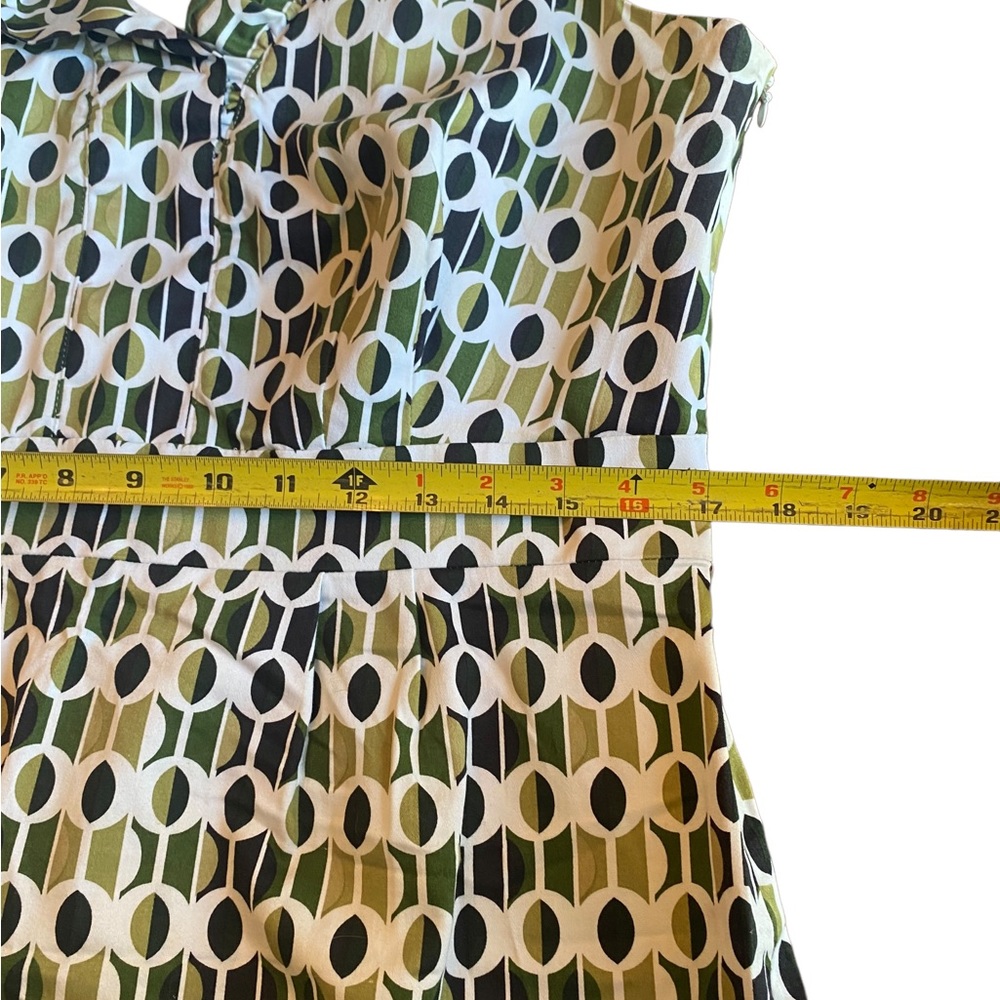 Julian Taylor Sleeveless Ruffled Dress with Retro Green Patterning - Picture 11 of 15